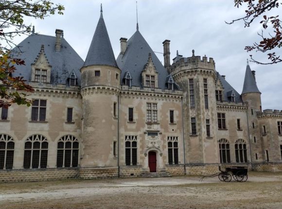 Les Châteaux